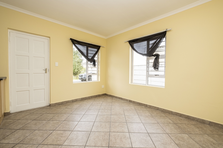 2 Bedroom Property for Sale in Sunset Glen Western Cape